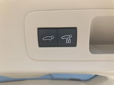 2023 Toyota LAND CRUISER 300 thumbnail 98