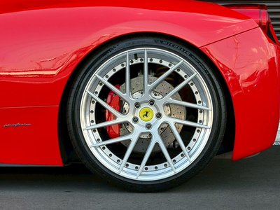 صورة 25 لـ 2010 Ferrari 458 ITALIA