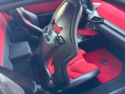 صورة 62 لـ 2010 Ferrari 458 ITALIA