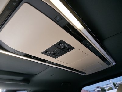 2025 Toyota ALPHARD thumbnail 30