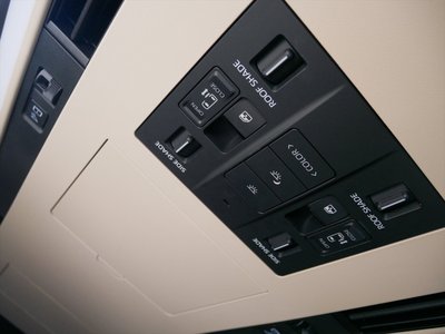 2025 Toyota ALPHARD thumbnail 31