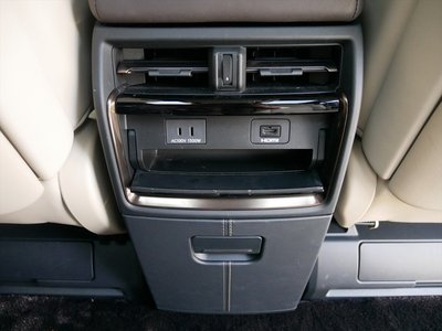 2025 Toyota ALPHARD thumbnail 36