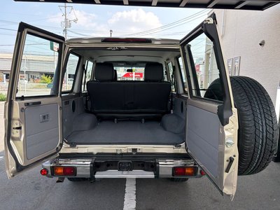 2014 Toyota LAND CRUISER 70 thumbnail 58