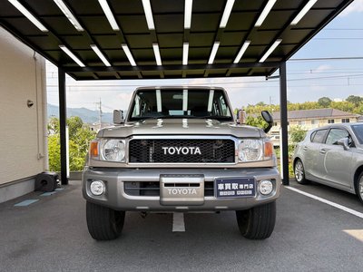 2014 Toyota LAND CRUISER 70 photo 6
