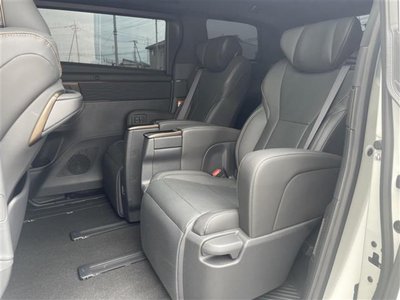 صورة مصغرة 31 لـ 2025 Toyota ALPHARD