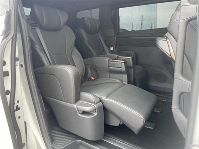 صورة مصغرة 30 لـ 2025 Toyota ALPHARD