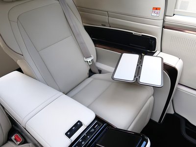 صورة مصغرة 31 لـ 2024 Lexus LM