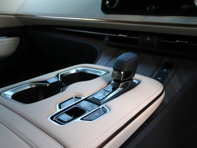 صورة مصغرة 45 لـ 2024 Lexus LM