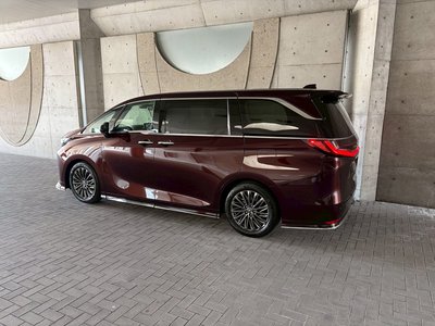 صورة مصغرة 46 لـ 2024 Lexus LM