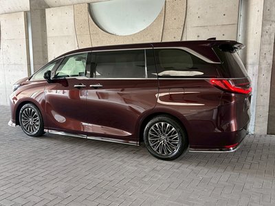 صورة مصغرة 10 لـ 2024 Lexus LM
