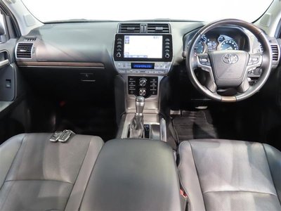 2021 Toyota LAND CRUISER PRADO 照片 6