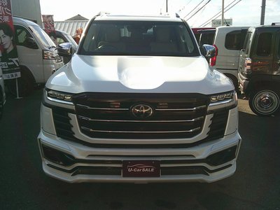 صورة 3 لـ 2023 Toyota LAND CRUISER 300