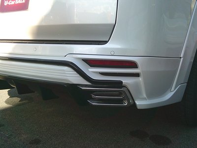 صورة 22 لـ 2023 Toyota LAND CRUISER 300