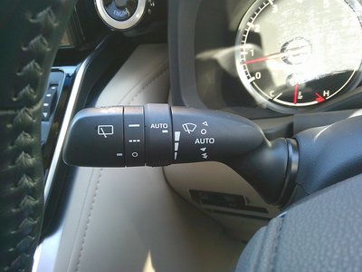 صورة 35 لـ 2023 Toyota LAND CRUISER 300