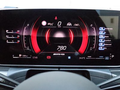 2025 Mercedes-BENZ C-CLASS AMG 照片 40