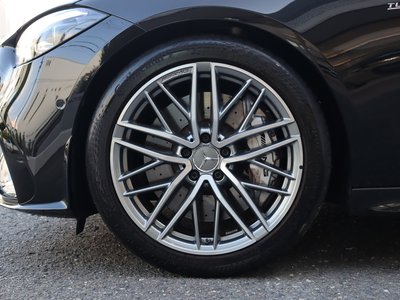 2025 Mercedes-BENZ C-CLASS AMG 照片 2