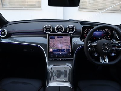 2025 Mercedes-BENZ C-CLASS AMG 照片 4