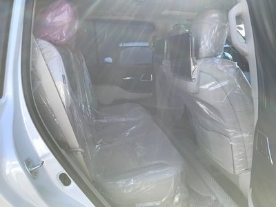 2025 Toyota LAND CRUISER 300 照片 13