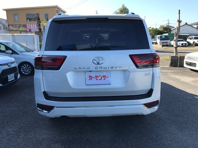 2025 Toyota LAND CRUISER 300 照片 6