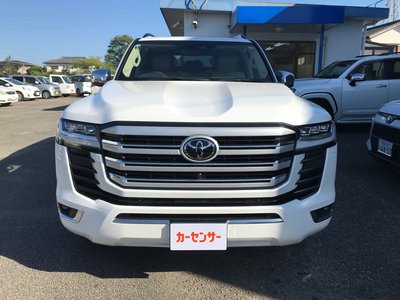 2025 Toyota LAND CRUISER 300 照片 2