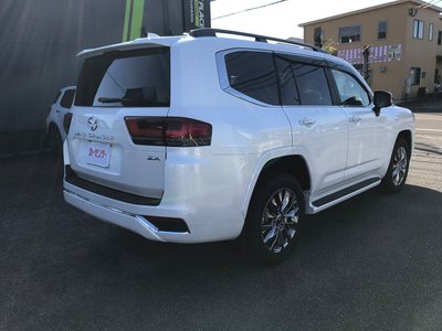 2025 Toyota LAND CRUISER 300 照片 5