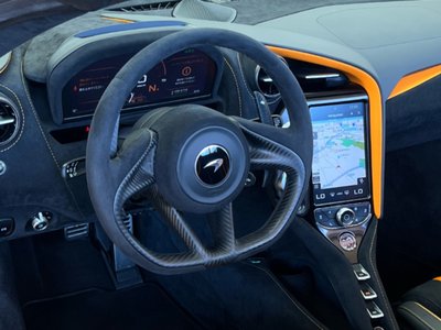 صورة 24 لـ 2019 Mclaren 720S SPIDER