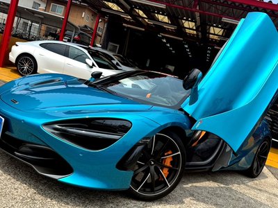صورة 3 لـ 2019 Mclaren 720S SPIDER