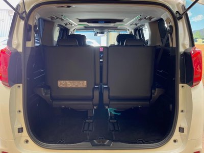صورة 66 لـ 2023 Toyota ALPHARD