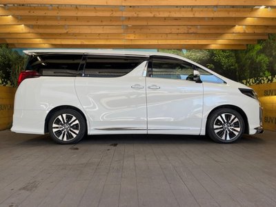 صورة 69 لـ 2023 Toyota ALPHARD