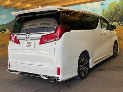 صورة 18 لـ 2023 Toyota ALPHARD
