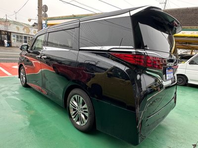 2024 Toyota ALPHARD — фото 6