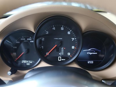 2013 Porsche CAYMAN thumbnail 19