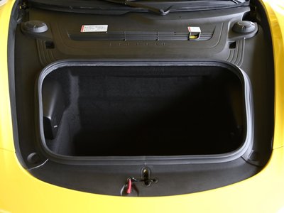 2013 Porsche CAYMAN photo 8