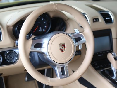 2013 Porsche CAYMAN photo 14