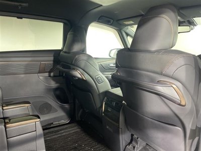 صورة 26 لـ 2023 Toyota ALPHARD