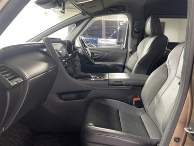صورة 24 لـ 2023 Toyota ALPHARD