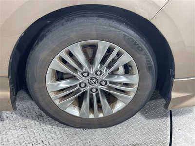 صورة 41 لـ 2023 Toyota ALPHARD