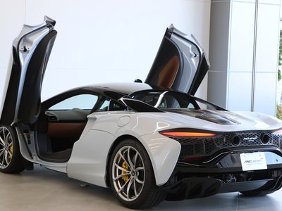 صورة 12 لـ 2024 Mclaren ARTURA