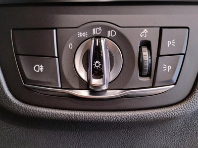 2024 BMW X4 thumbnail 49