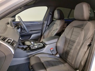 2024 BMW X4 thumbnail 30