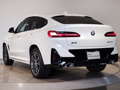 2024 BMW X4 photo 7