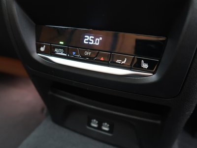 2021 BMW X3 thumbnail 34