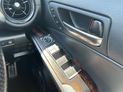 2022 Lexus IS — миниатюра 58
