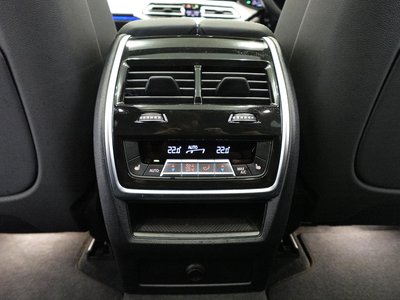 صورة 36 لـ 2022 BMW X5