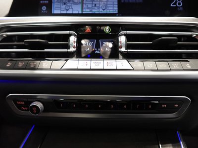 صورة 61 لـ 2022 BMW X5