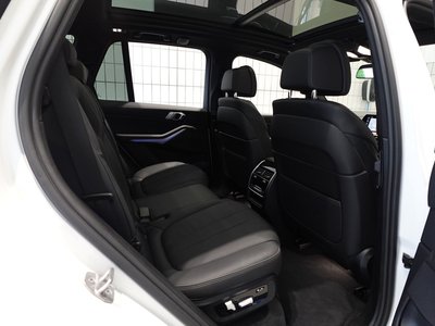 صورة 23 لـ 2022 BMW X5
