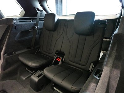 صورة 25 لـ 2022 BMW X5