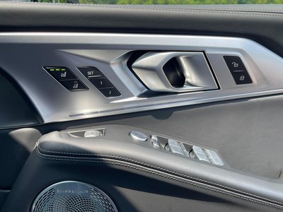 2024 BMW XM thumbnail 49