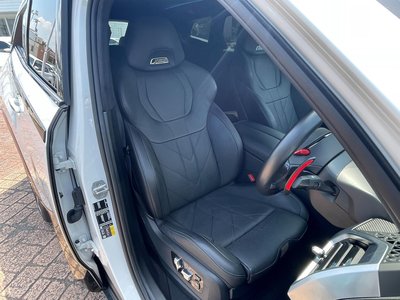2024 BMW XM photo 13