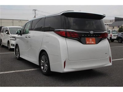 2026 Toyota ALPHARD 照片 13